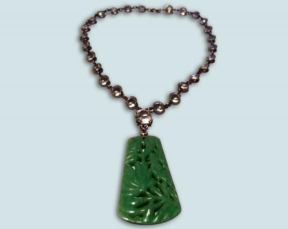 selling jade jewelry