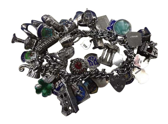 Sold at Auction: Vintage 1970s 925 Sterling Silver charm bracelet with  heart padlock clasp (67g)